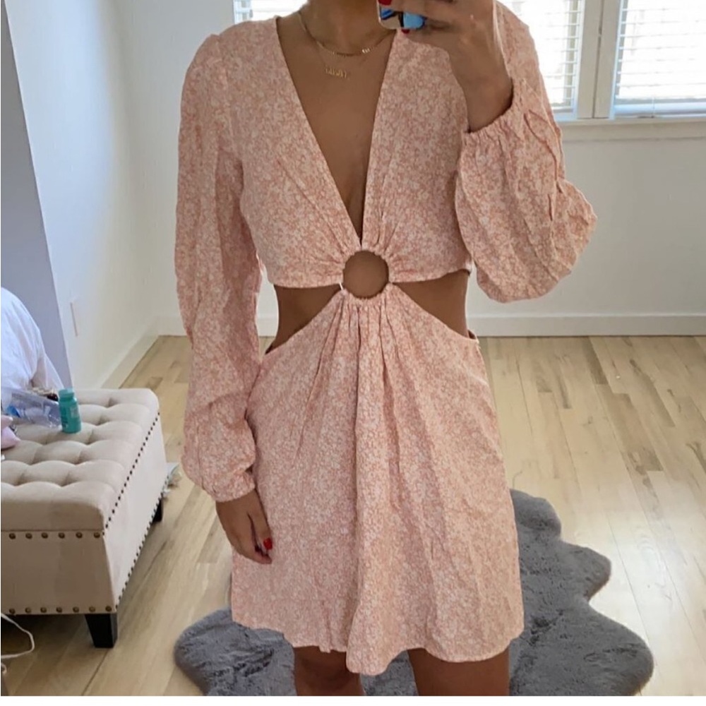 NEW Forever 21 Floral Cut Out Mini Dress